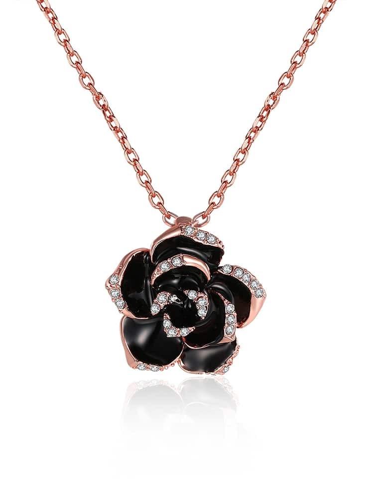 Rose Shaped Pendant Chain Necklace