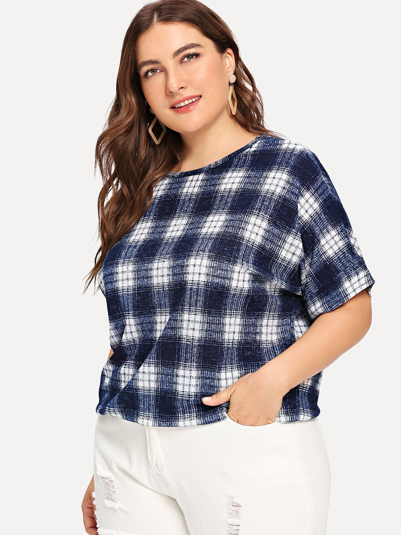 plus plaid round neck tee