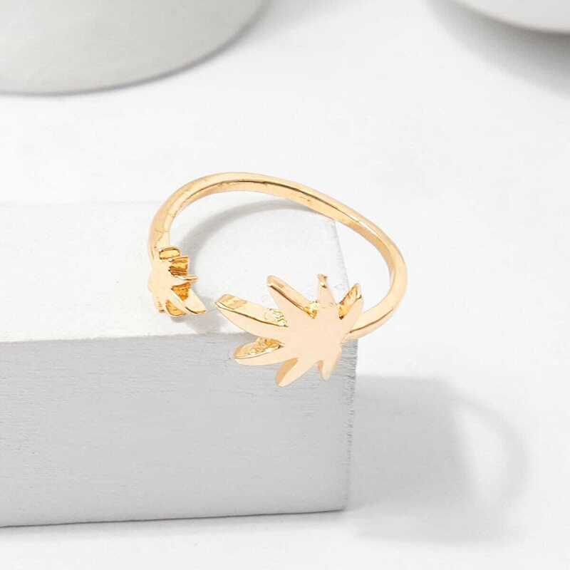 

Leaf Detail Ring 1pc, Gold