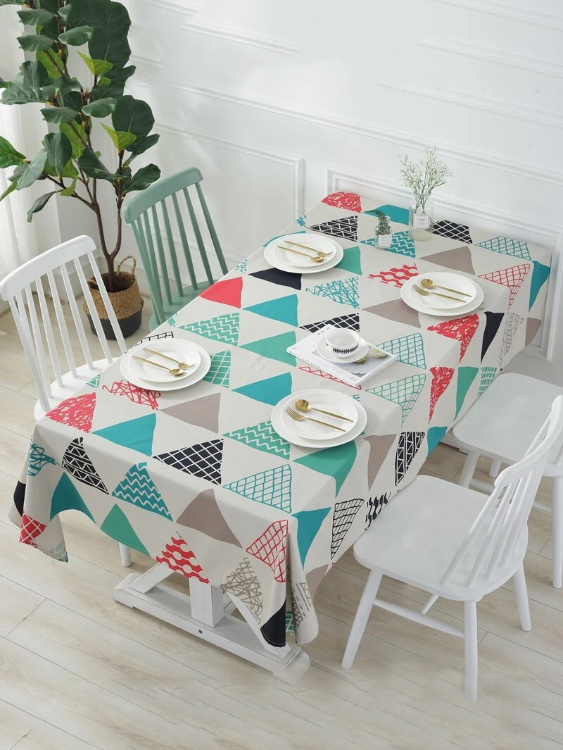 Triangle Pattern Print Table Cloth Romwe
