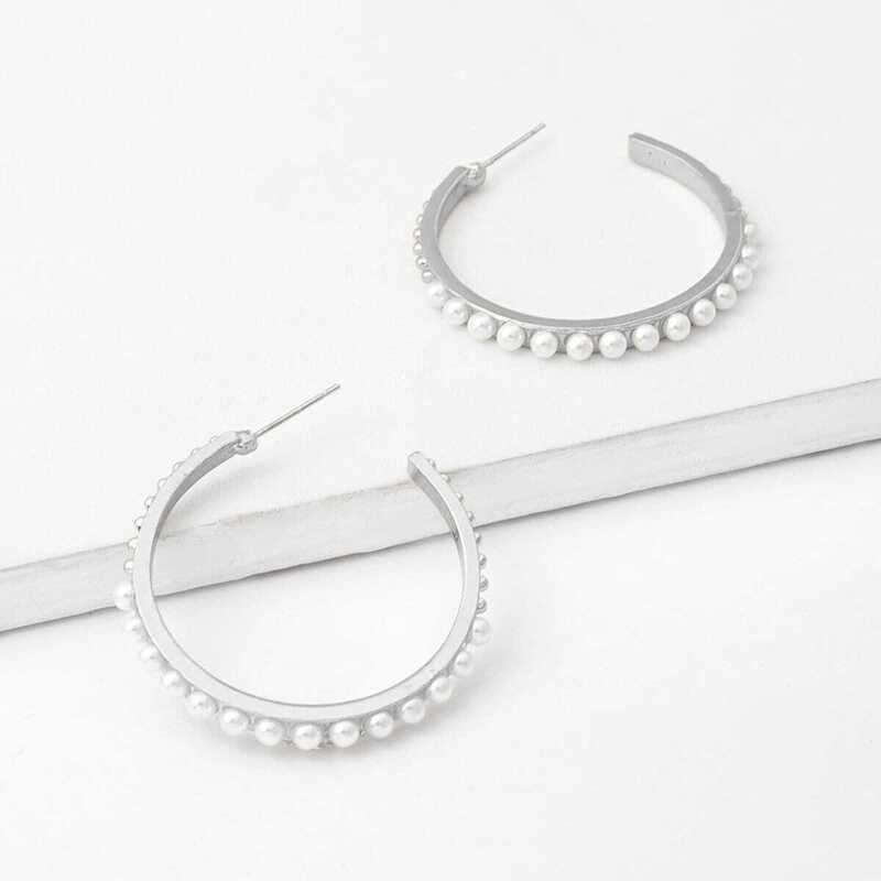 

Faux Pearl Decorated Hoop Earrings 1pair, Silver