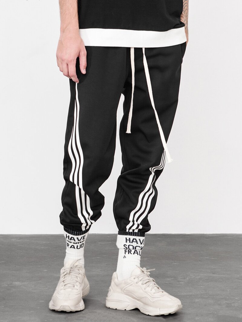 

Men Striped Tape Side Pants, Black