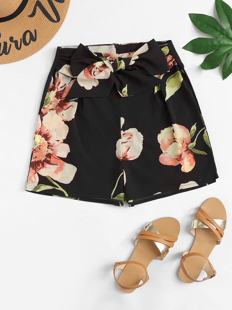 

Tie Waist Floral Shorts, Black