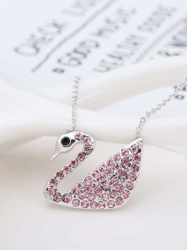 Collier plaqué or avec pendentif de cygne en strass Collier plaqué or avec pendentif de cygne en strass