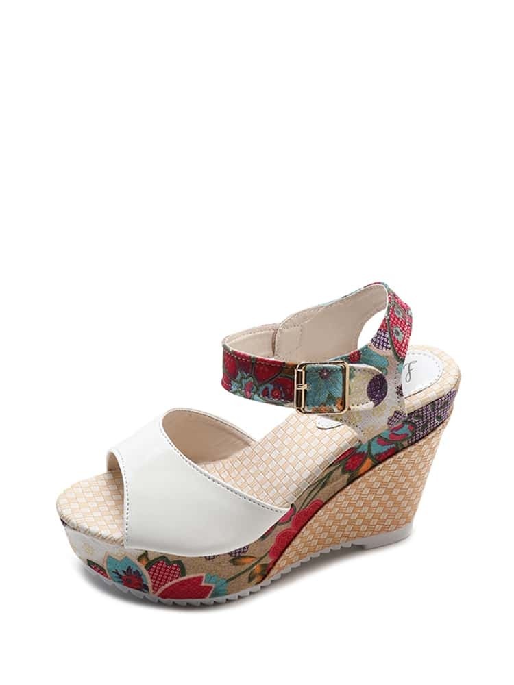 

Flower Pattern Wedge Sandals, White