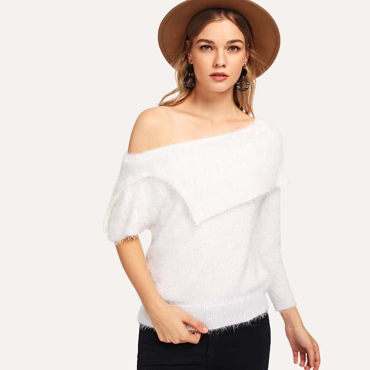 

Asymmetrical Sleeve Fold Over Fluffy Jumper, White
