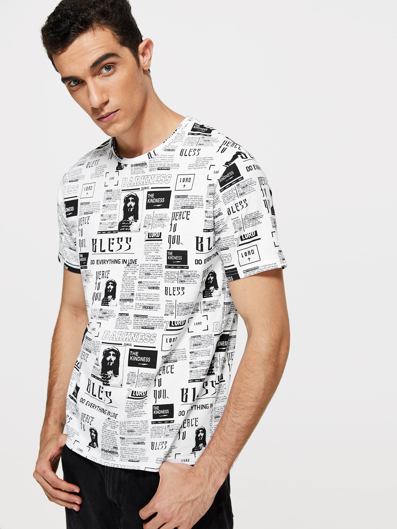SHEIN Men Newspaper Print T-shirt for 