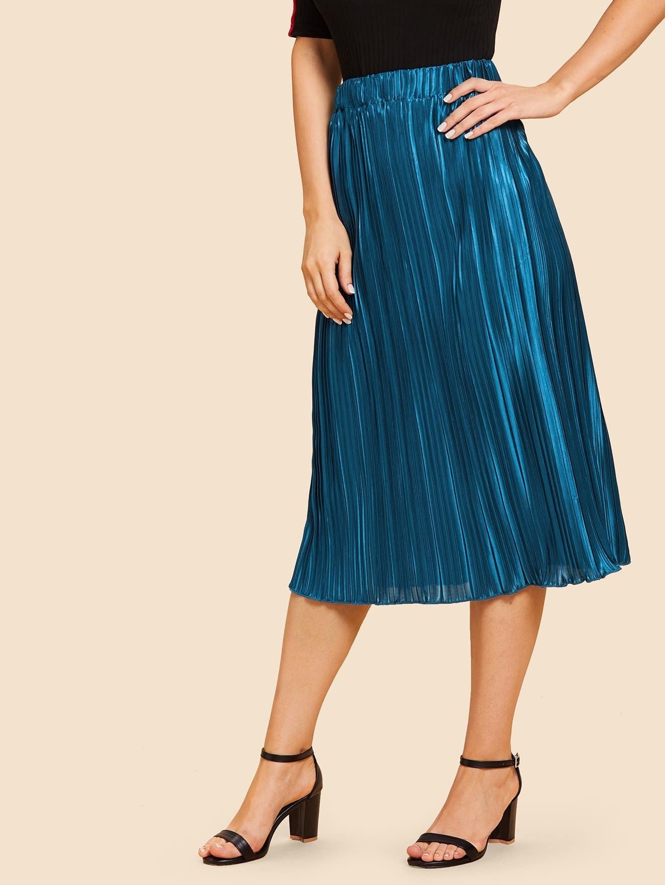 pleated velvet solid skirt
