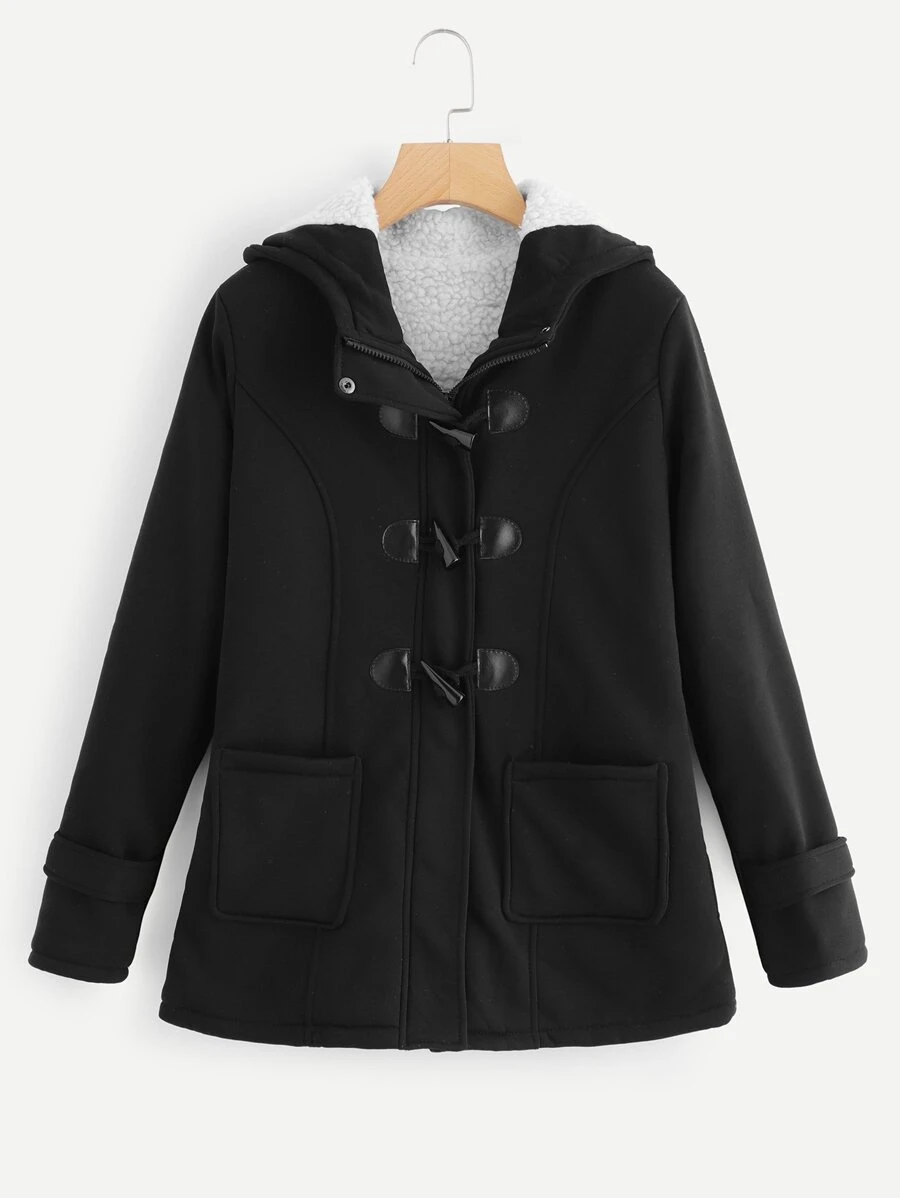 Abrigo con dos bolsillos con broche de cuerno - Negro - Ver 1