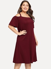 Plus Cold Shoulder Pleated Detail Dress