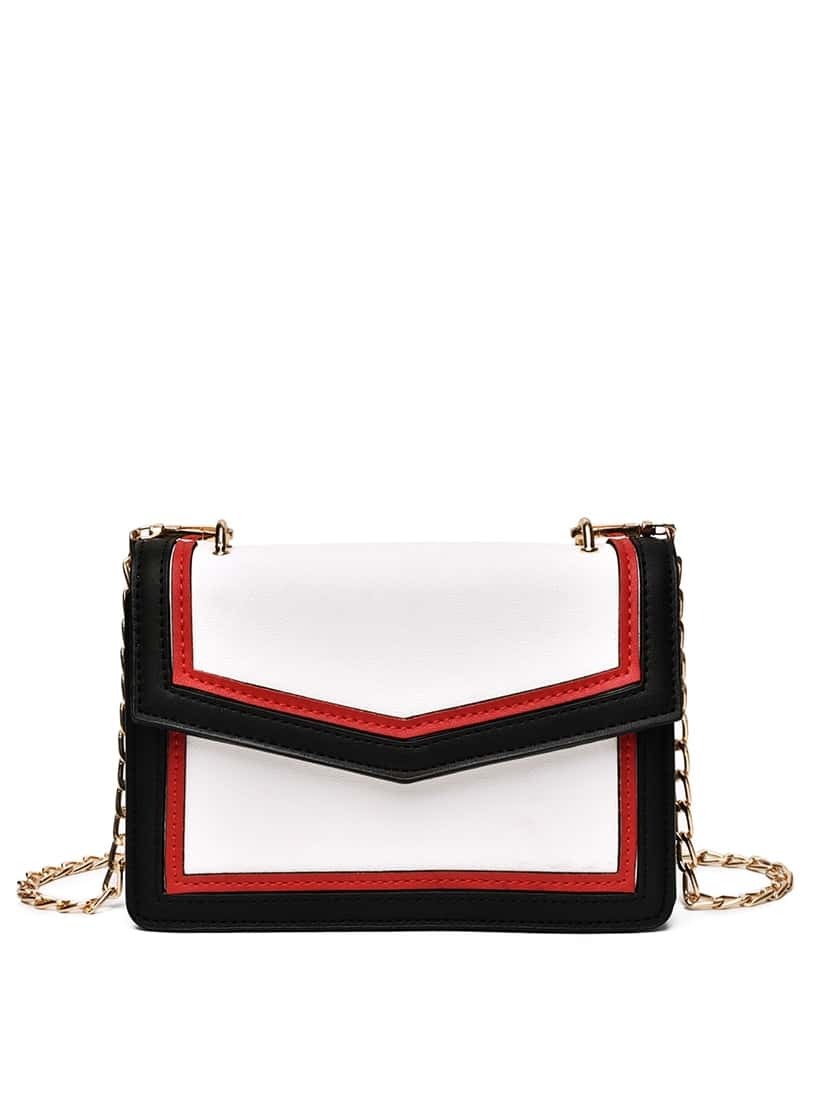 

Contrast Trim Flap Chain Bag, White
