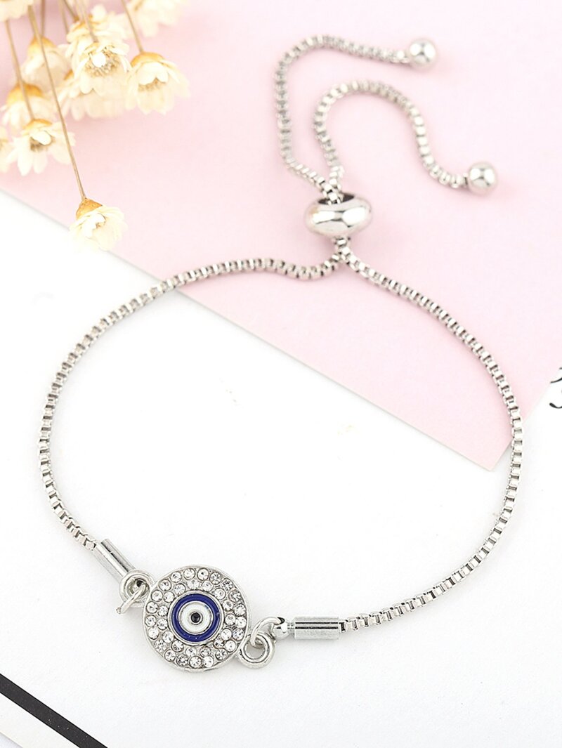 

Rhinestone Detail Chain Bracelet, Silver