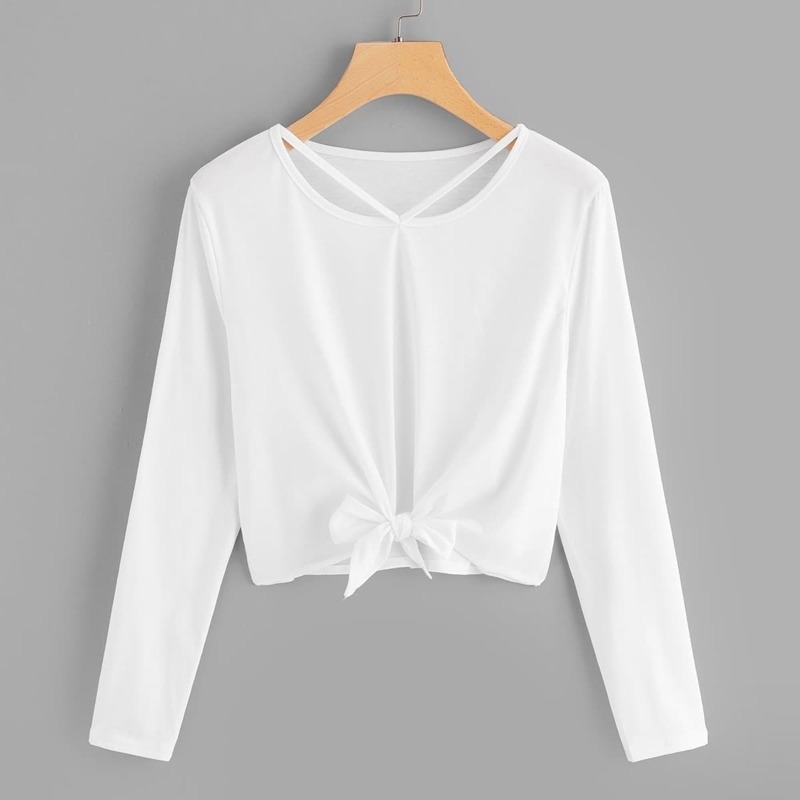 

Cut Out Neck Knot Hem Tee, White