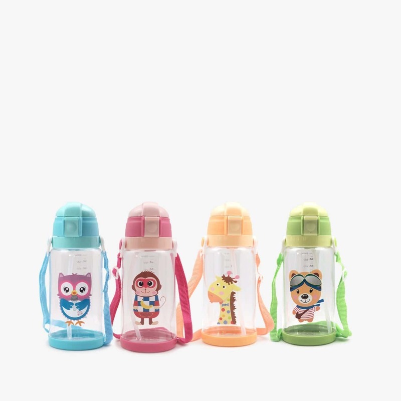 

Kids Random Color Cartoon Bottle 1pc 680ml, Multicolor