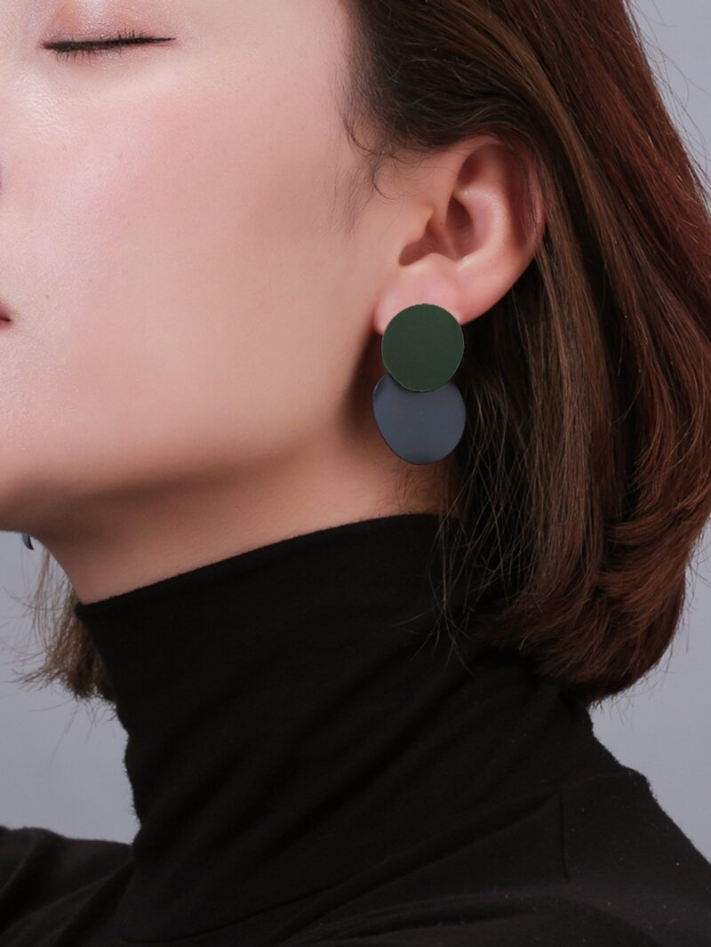 

Two Tone Round Drop Earrings, Black