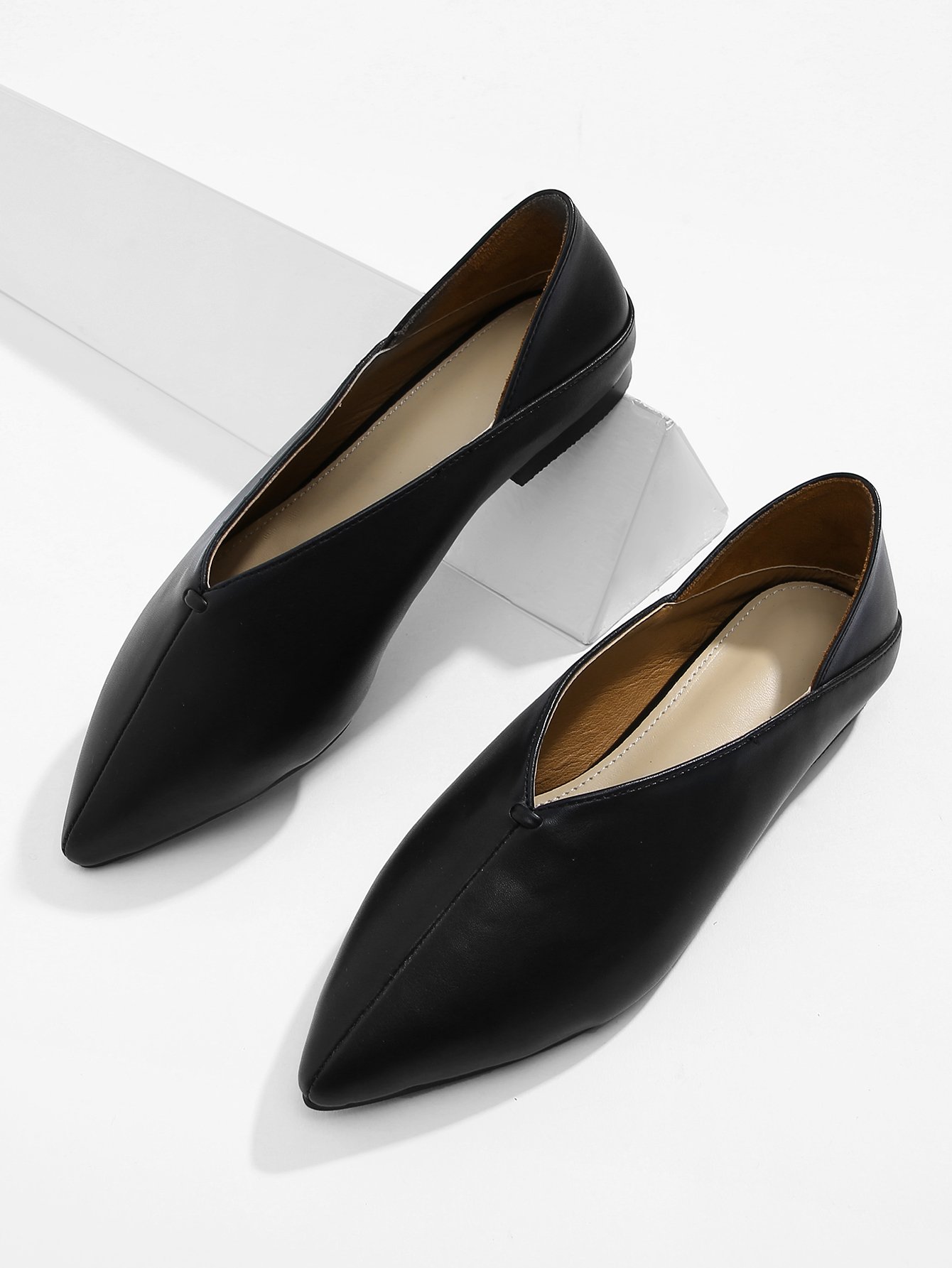 V Cut Point Toe Flats | ROMWE