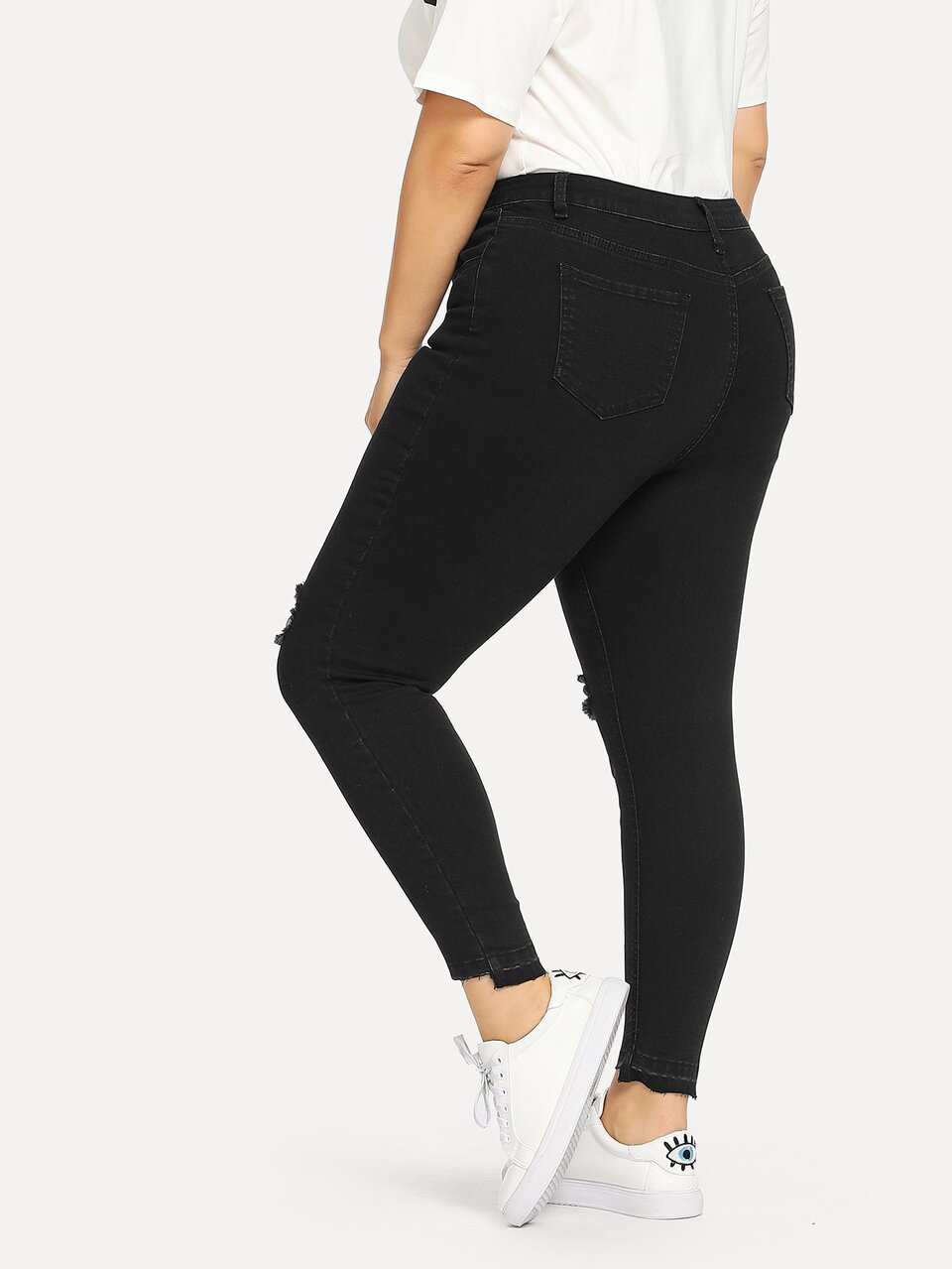 Plus Ripped Front Asymmetrical Hem Jeans