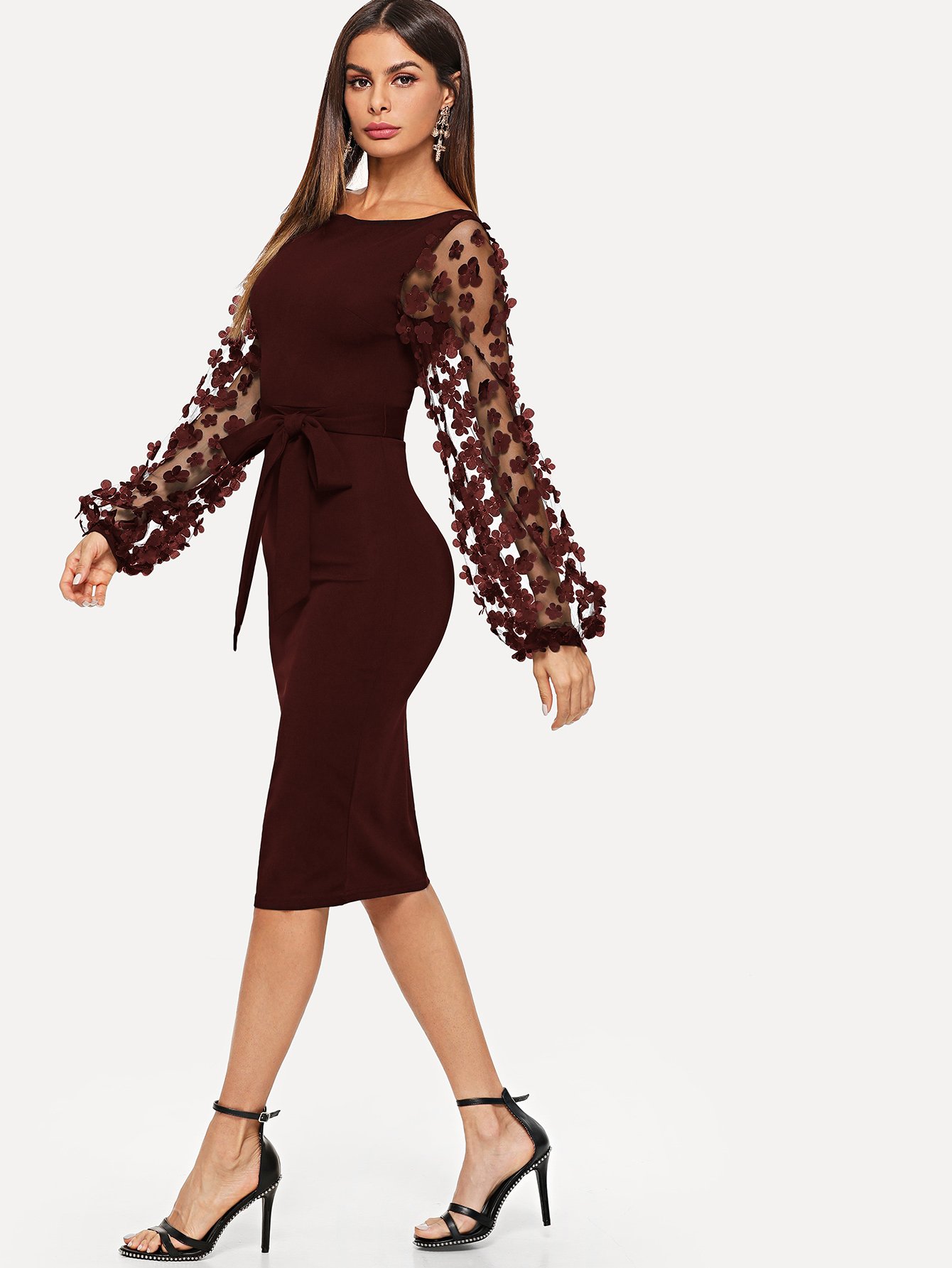 Robe moulante à manches transparentes avec appliques SHEIN France