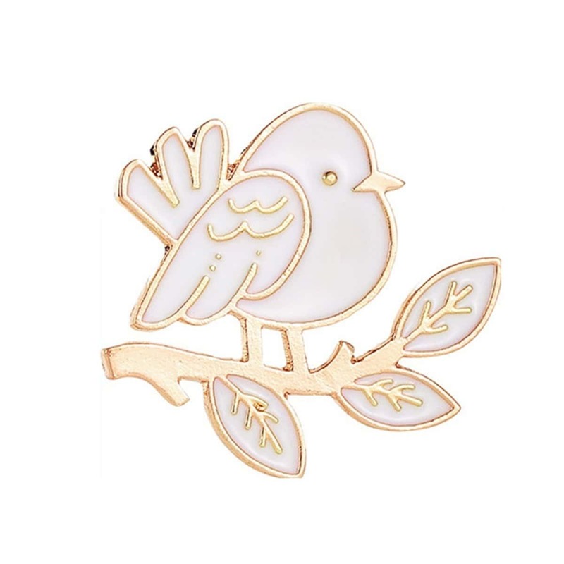 

Bird & Leaf Shaped Brooch, Gold