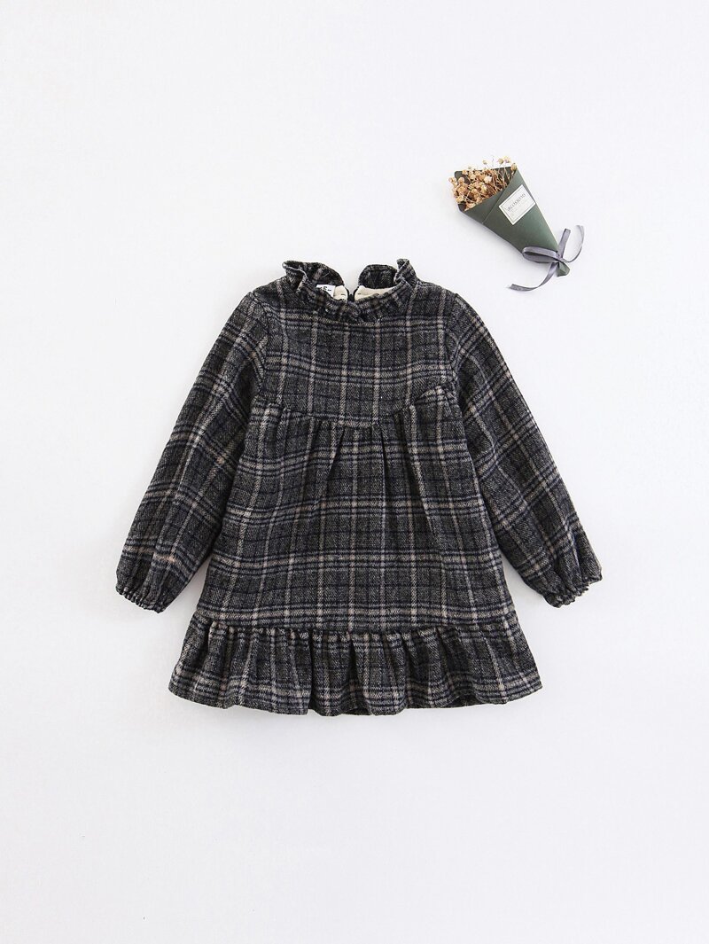 

Girls Ruffle Hem Plaid Dress, Grey