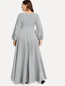 SHEIN Plus Flower Applique Blouson Sleeve Wrap Dress - Black and White - View 2