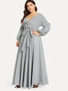 SHEIN Plus Flower Applique Blouson Sleeve Wrap Dress - Black and White - View 4