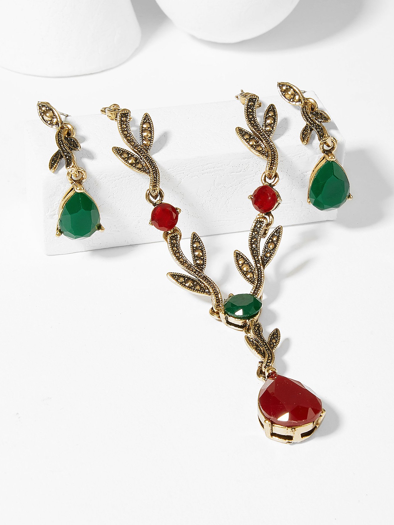 Leaf Gemstone Necklace & Earrings