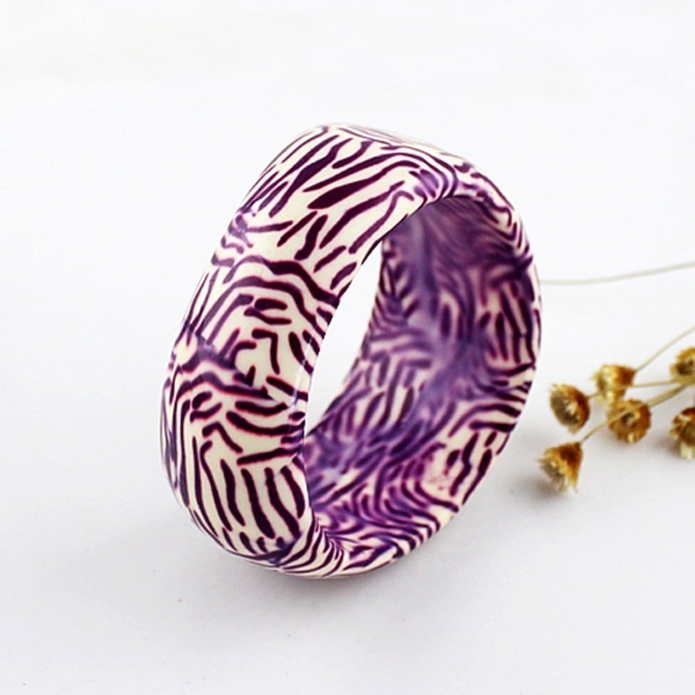 

Purple Zebra Pattern Bracelet