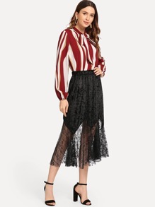 Contrast Lace Solid Velvet Skirts