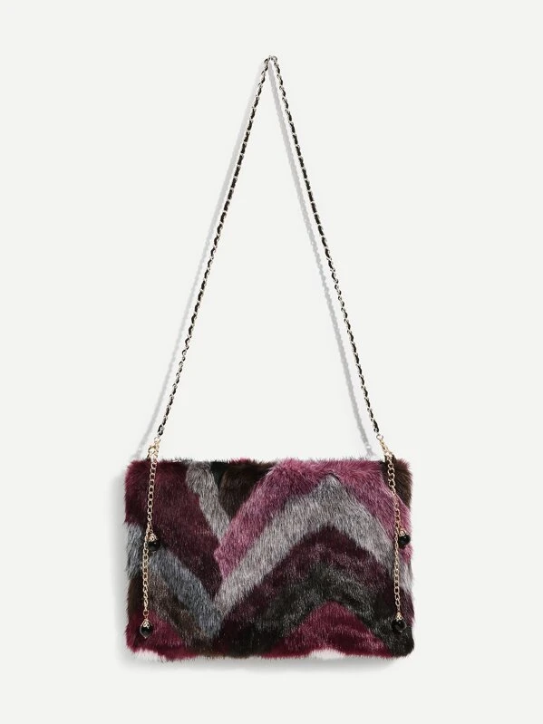Faux Fur Design Chain Crossbody Bag Faux Fur Design Chain Crossbody Bag