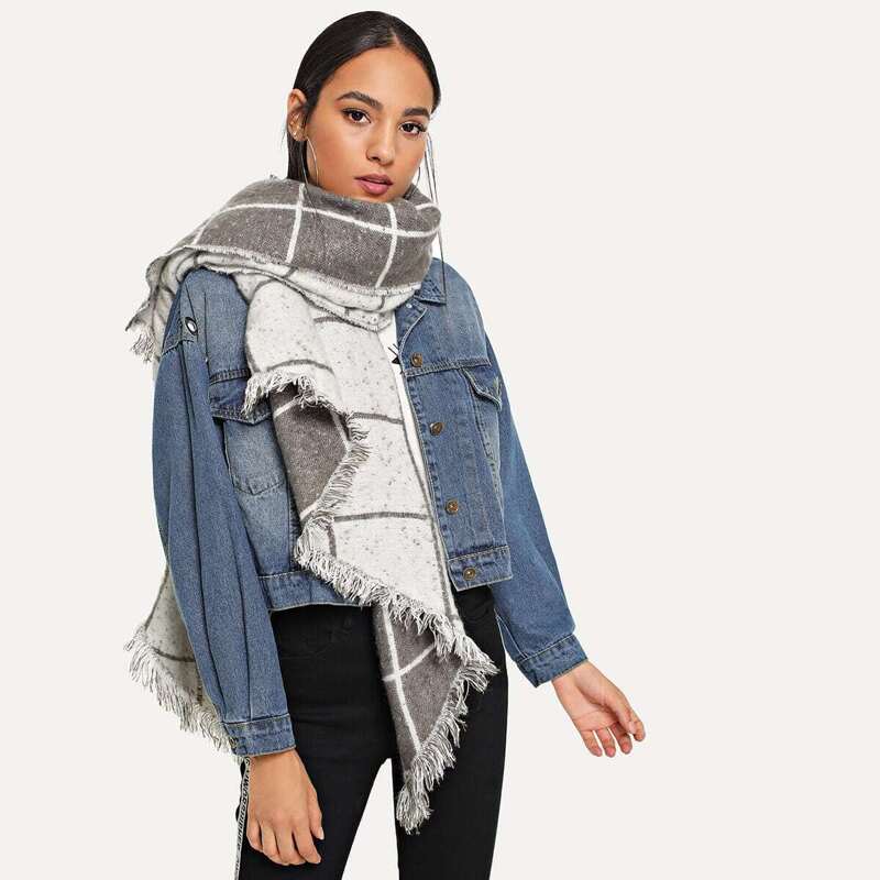 

Fringe Hem Grid Scarf, Grey