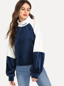 Bishop Sleeve Letter Embroidery Velvet Sweatshirt - Multicolor - View 3