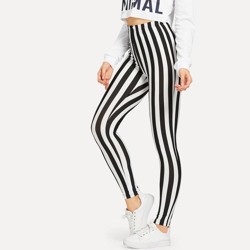 

Two Tone Striped Leggings, Black and white