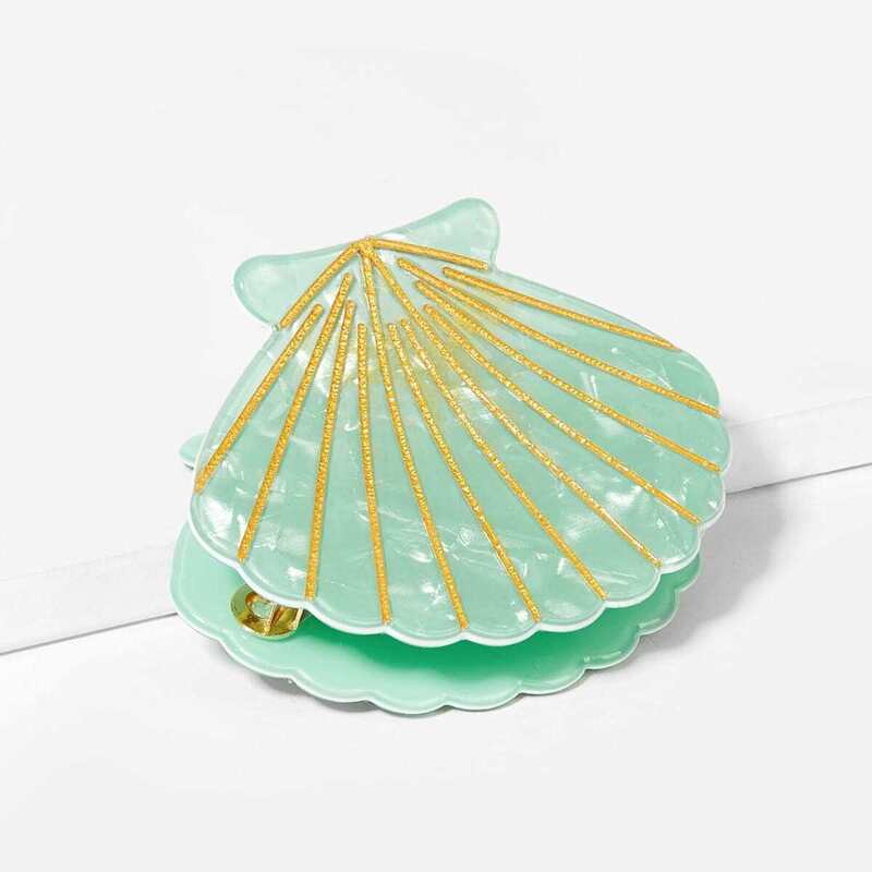 

Shell Shaped Claw Clip, Green