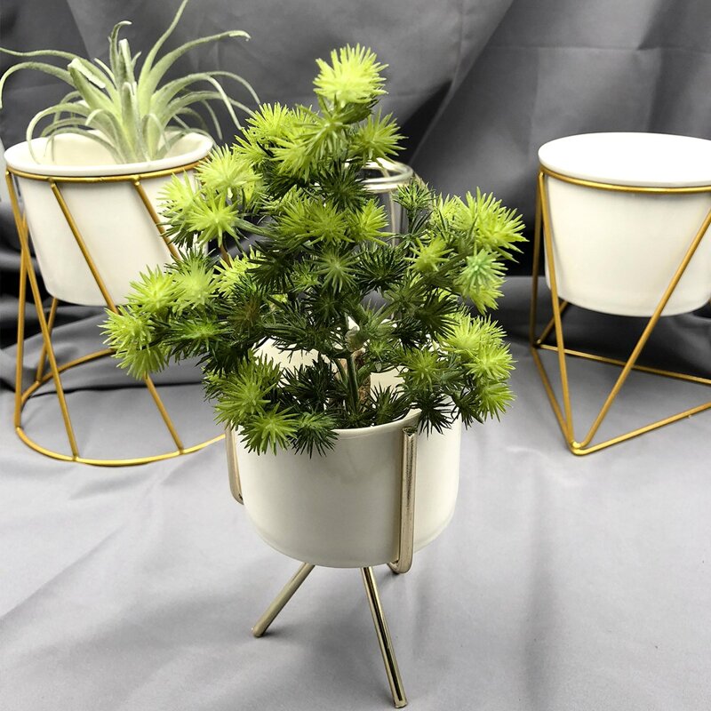 

Ceramic Pot With Holder, White