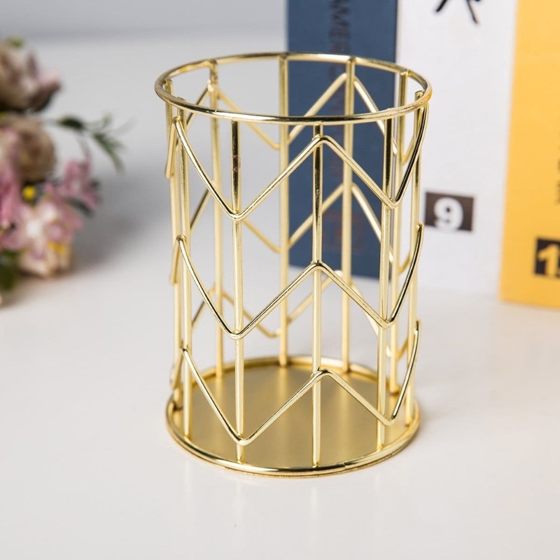 

Hollow Round Decorative Object