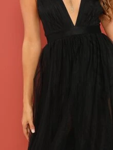 SHEIN Belle Plunge Neck Mesh-Overlay Maxi Dress - Black - View 4