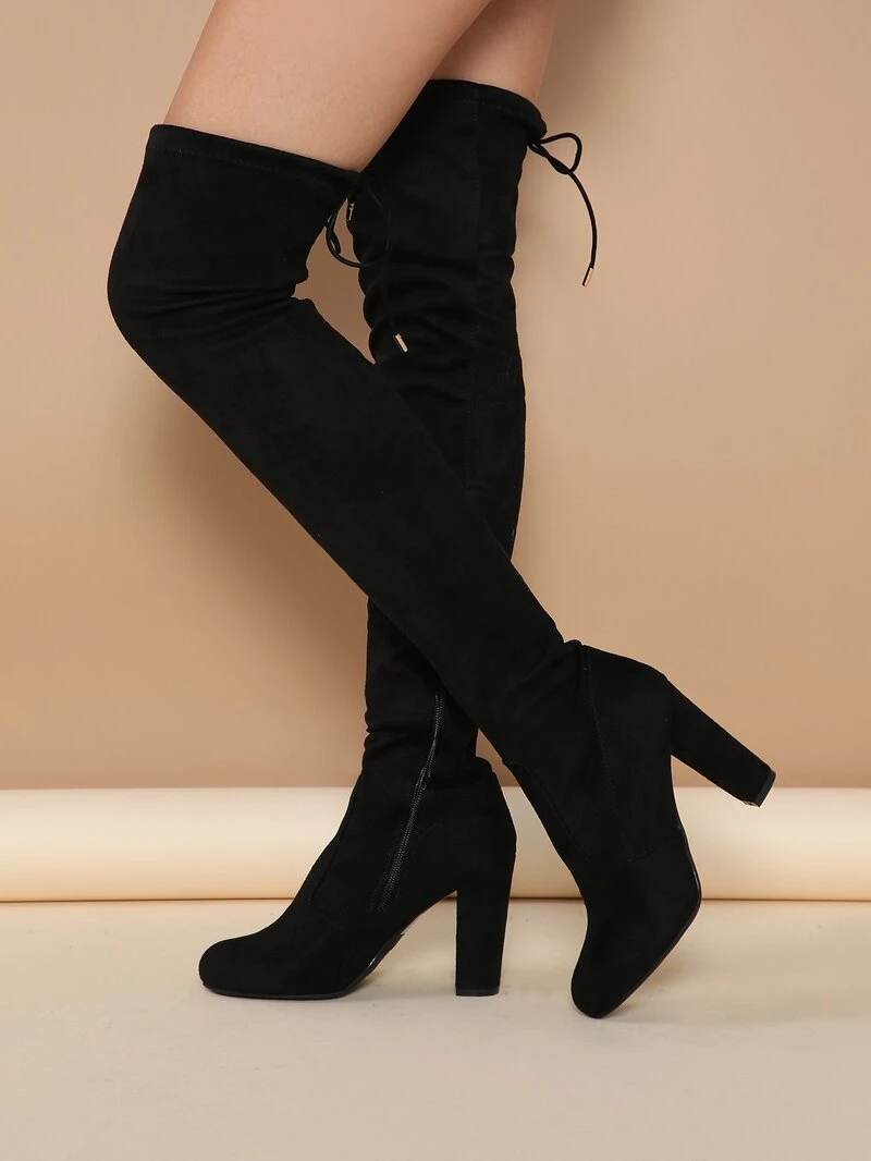 botas largas negras con tacon