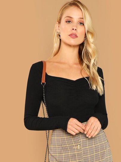 Ruched Form Fitting Solid Tee