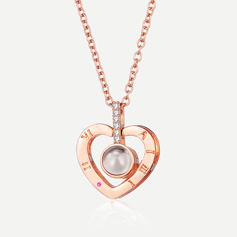 

Heart Pendant Projection Necklace, Gold