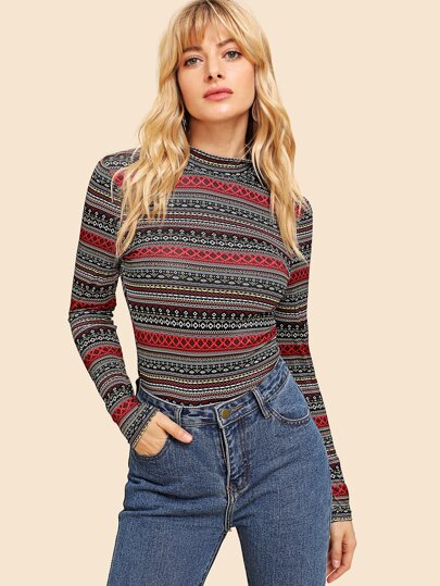 Mock-Neck Fitted Slim T-shirt pictures