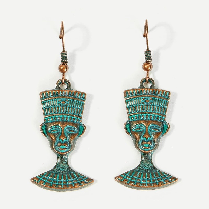 

Figure Design Vintage Drop Earrings 1pair, Green