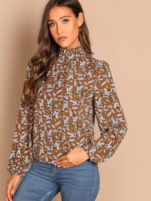 Frilled Collar Keyhole Back Floral Top