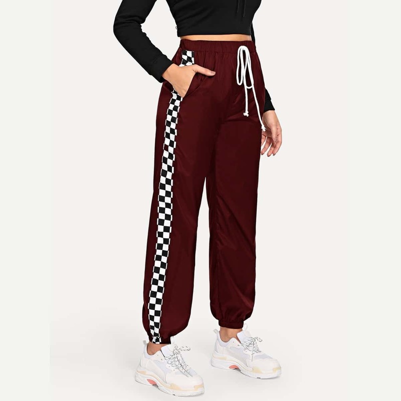 

Slant Pocket Drawstring Grid Pants, Burgundy
