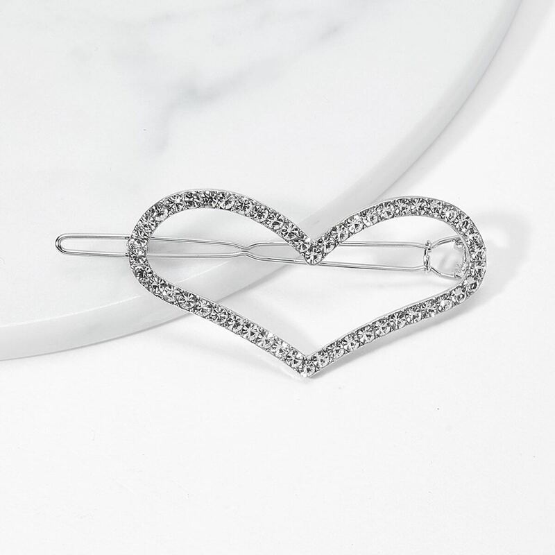 

Heart Design Rhinestone Hair Clip, Silver