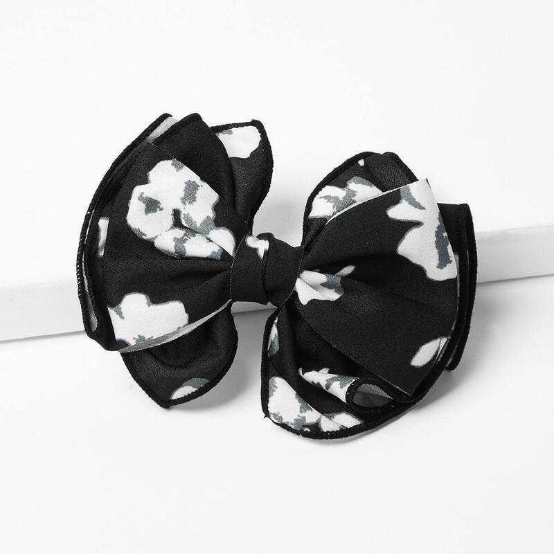 Bow Hair Clip, Black and white