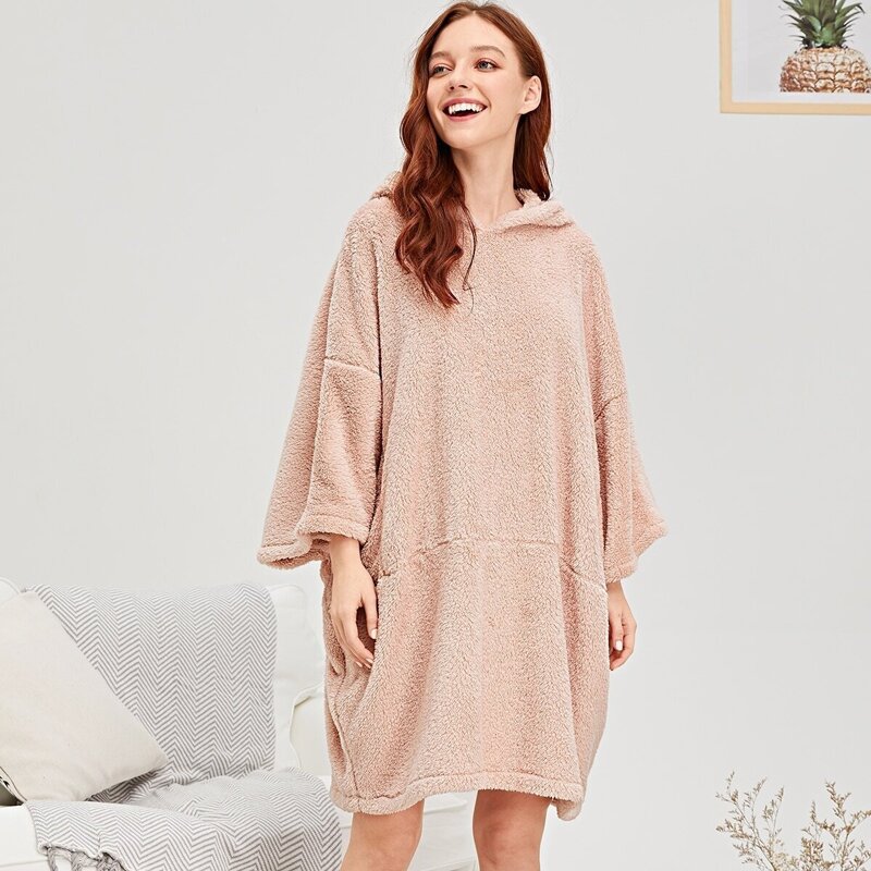 

Batwing Sleeve Hooded Plush Dress, Pink