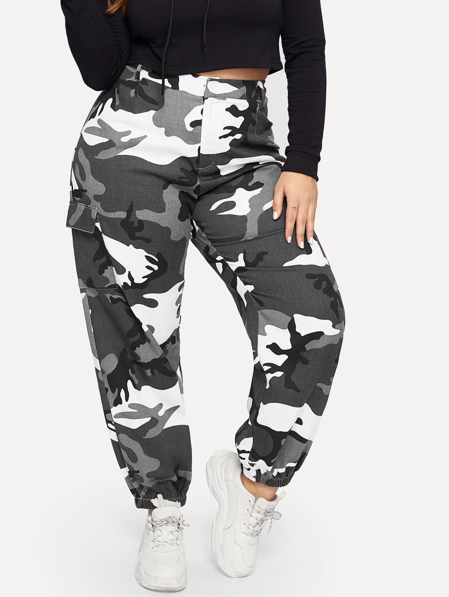 SHEIN Plus Pocket Side Camo Tapered Trousers - Multicolor - View 1
