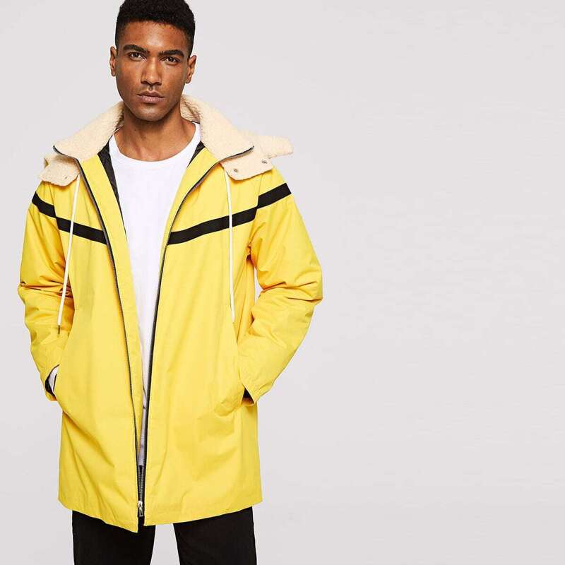 

Guys Contrast Panel Zip Up Coat With Fleece Lined Hood, Yellow