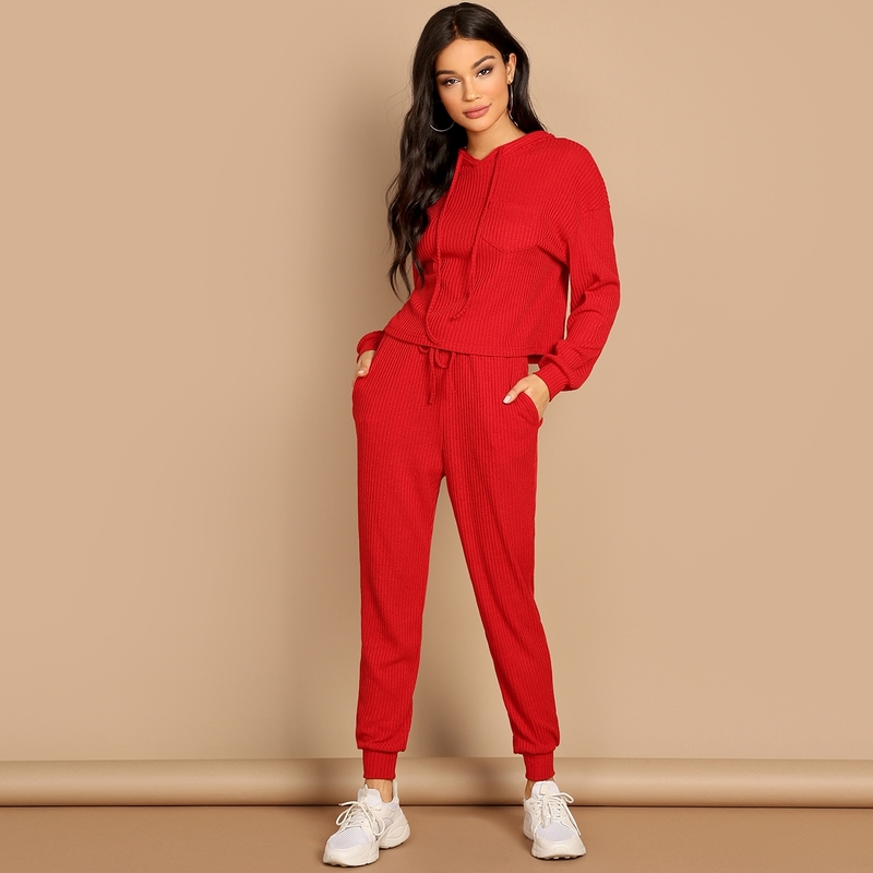 

Pocket Patched Solid Hoodie and Drawstring Waist Pants Set, Red
